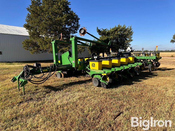 john-deere-1770-image-1