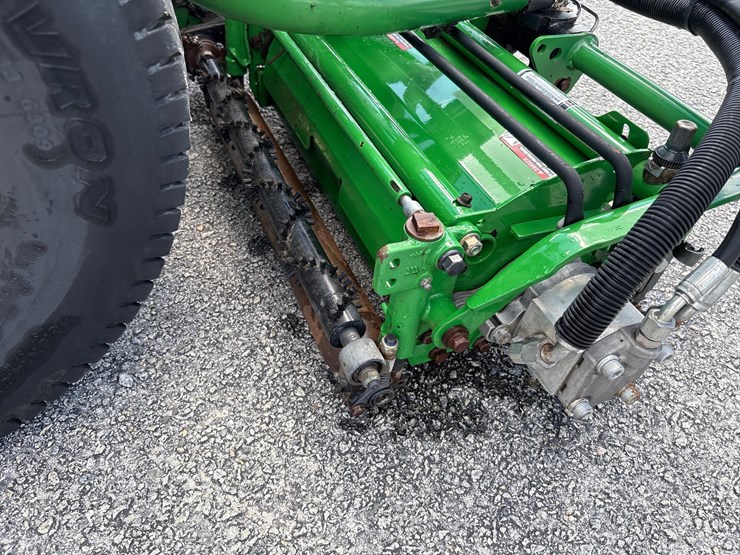 2015-john-deere-7700a-image-11
