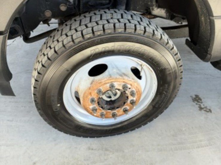 2019-ford-f450-image-5