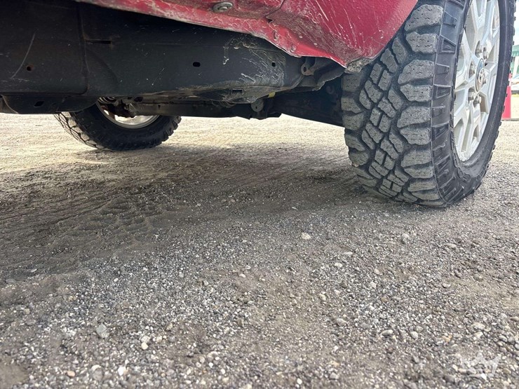 2024-toyota-tacoma-image-28