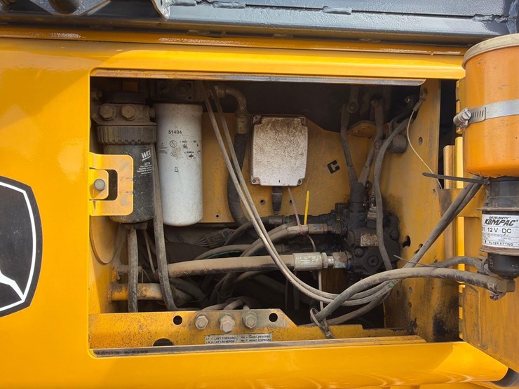 deere-550j-lgp-image-16