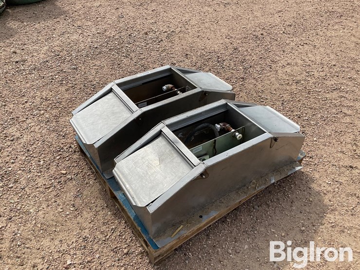 hog-water-troughs-image-4