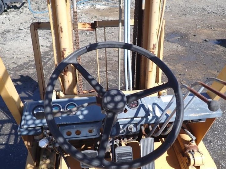 komatsu-fg20st4-forklift-image-16