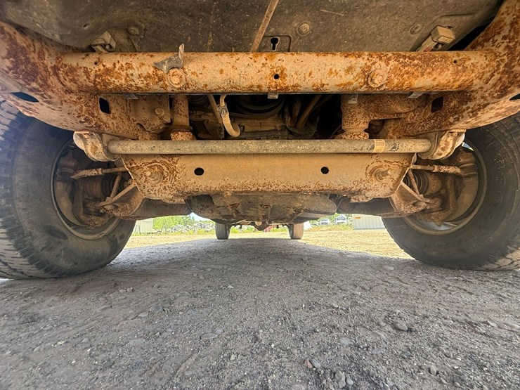 2019-chevrolet-2500hd-image-46