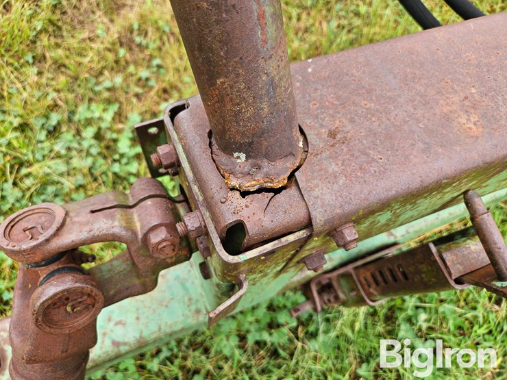 john-deere-34-image-11