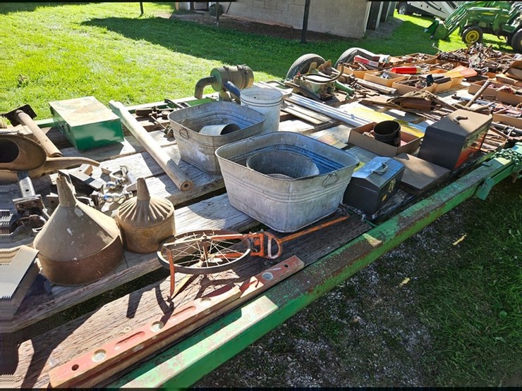 #8000-•-live-on-the-ground-only-items-image-47