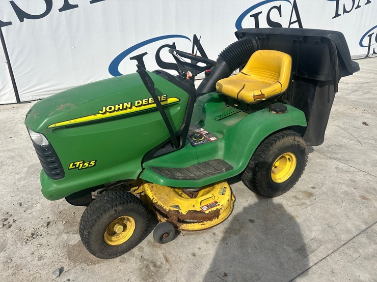 john-deere-la-image-1