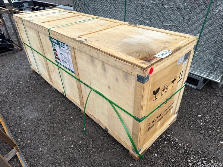 #6042-•-agrotk-yc-26g-sawmill-w/-gas-engine-image-1