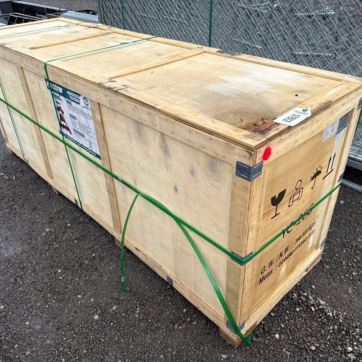 #6042 • AGROTK YC-26G SAWMILL W/ GAS ENGINE