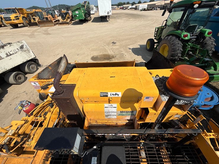 2009-leeboy-l8500t-image-44