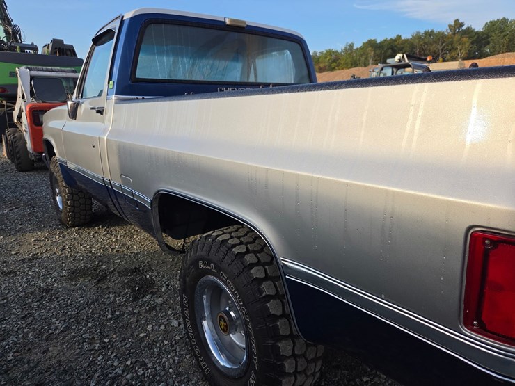 1985-chevrolet-k10-image-21