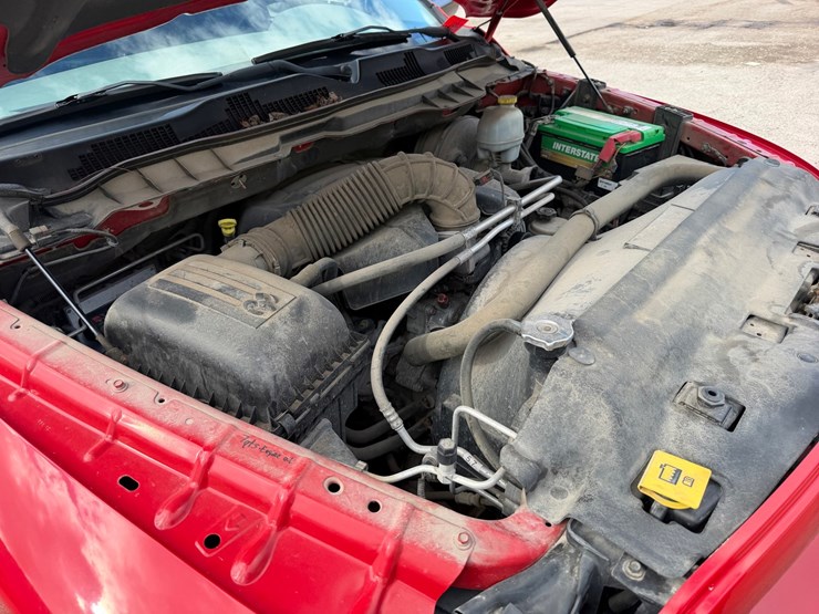 2012-dodge-1500-image-46