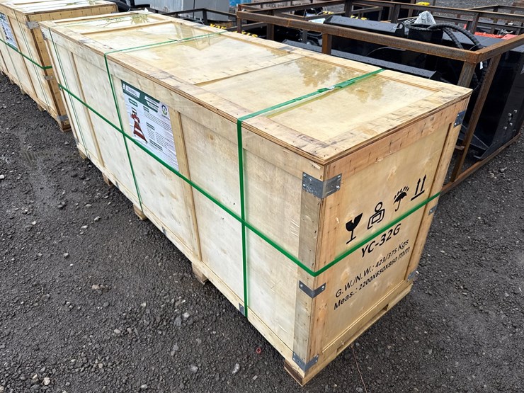 #6034-•-agrotk-yc-32g-sawmill-w/gas-engine-image-3