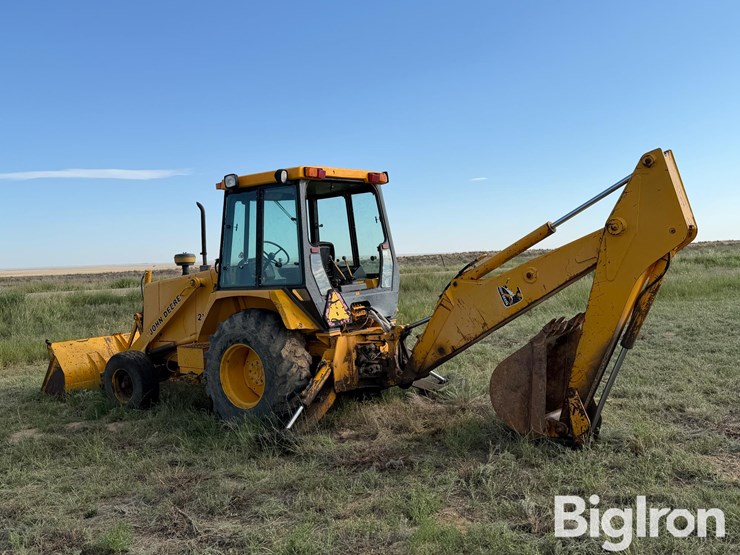 1986-deere-210c-image-7