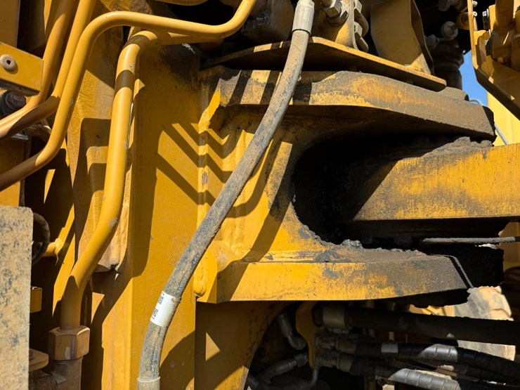 2017-caterpillar-988k-image-85
