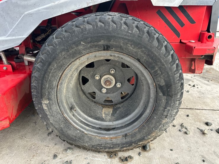 gravely-proturn-60-image-30