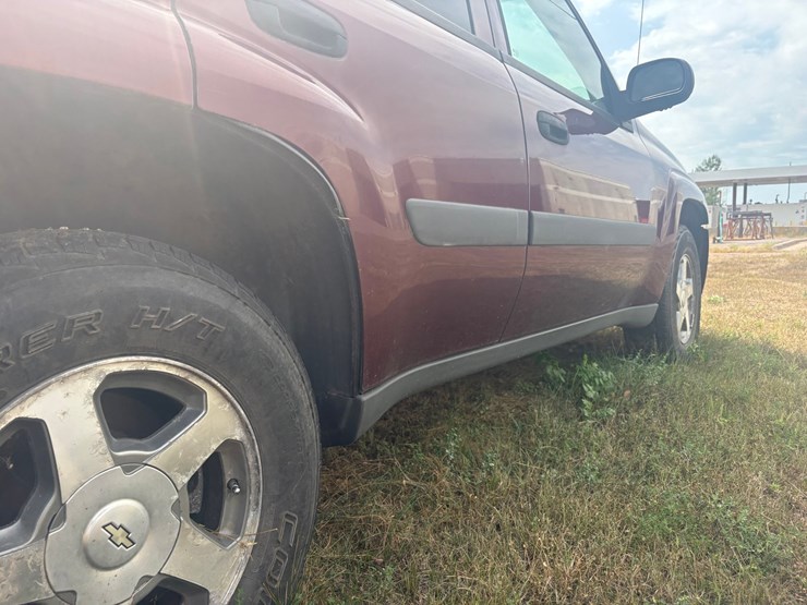 2005-chevrolet-trailblazer-ls-image-15
