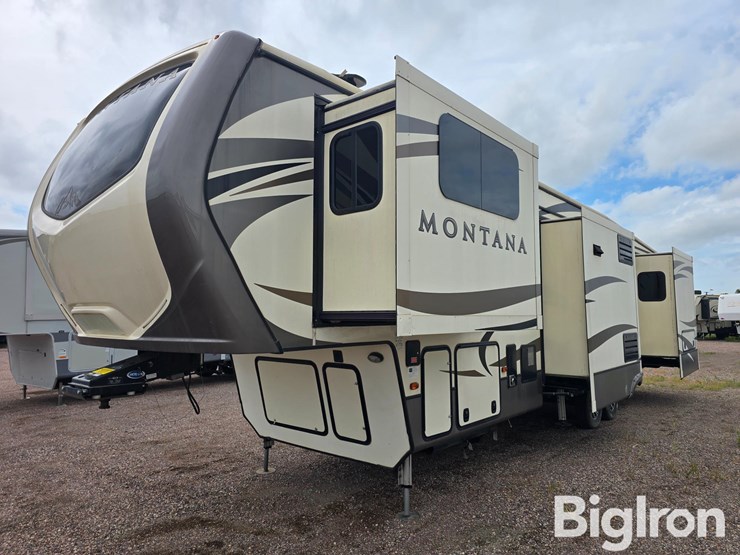 2017-keystone-montana-3730fl-5th-wheel-camper-image-1