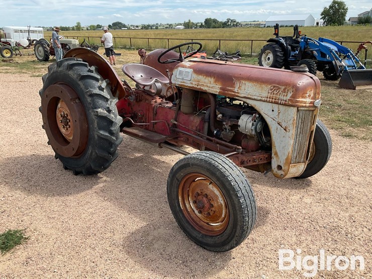 ford-8n-image-3
