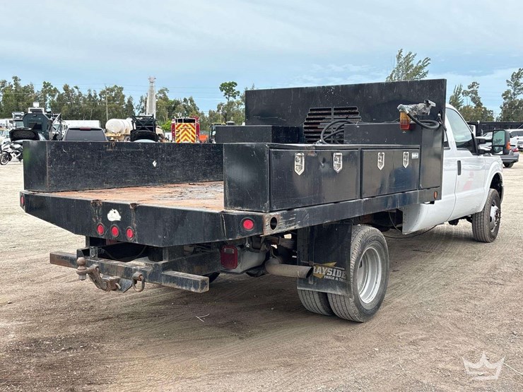 2016-ford-f350-image-3