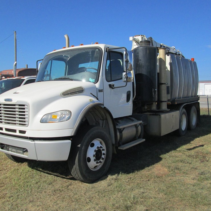 #50111 • 2014 Freightliner M2 Single Cab T/A Excavation Truck 3ALHCYCY5EDFY2838 INV#50111