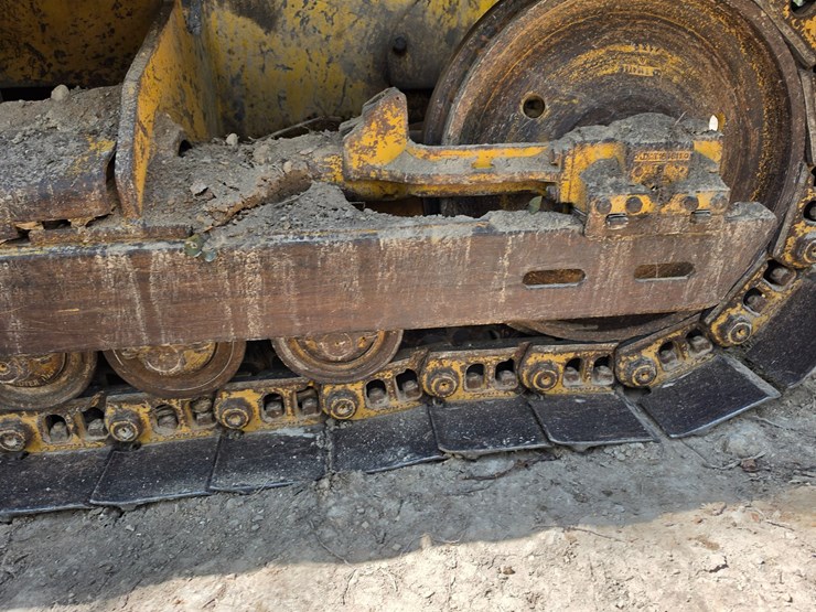 deere-555g-image-56