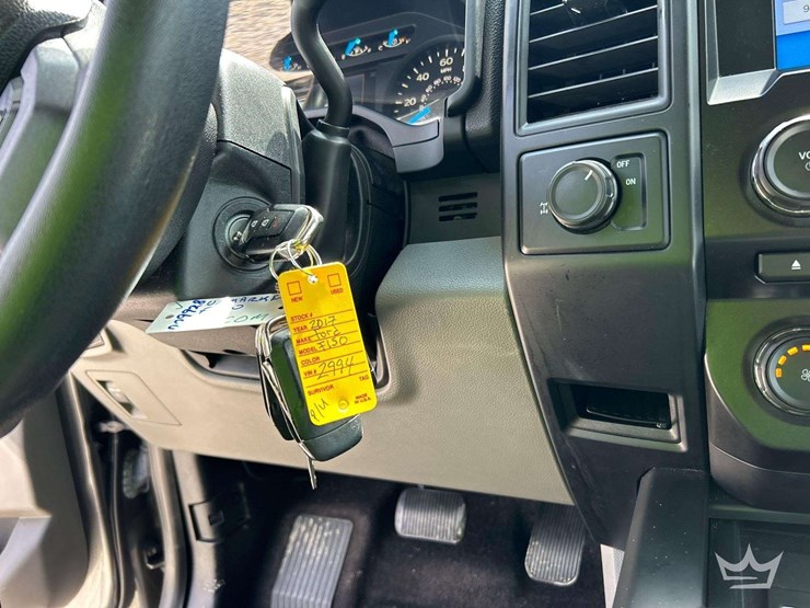 2017-ford-f150-image-19