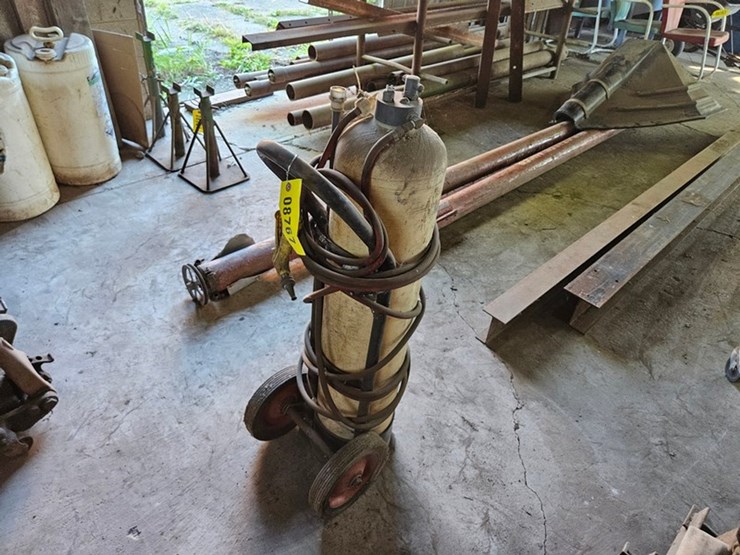 #8767-•-pressurized-tank-&-dolly-image-4