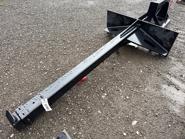 #6057-•-skid-steer-telescoping-boompole-image-1