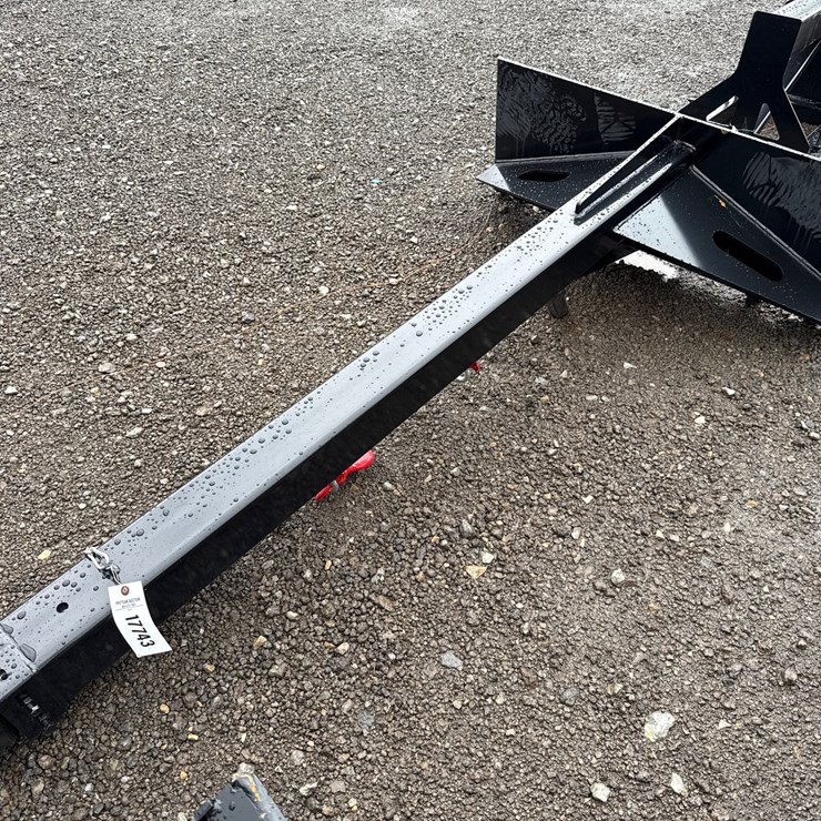 #6057 • SKID STEER TELESCOPING BOOMPOLE