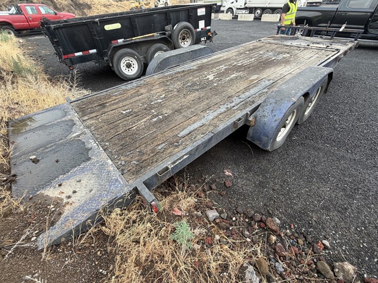 #2524-•-22'-tilt-bed-equipment-trailer-image-3