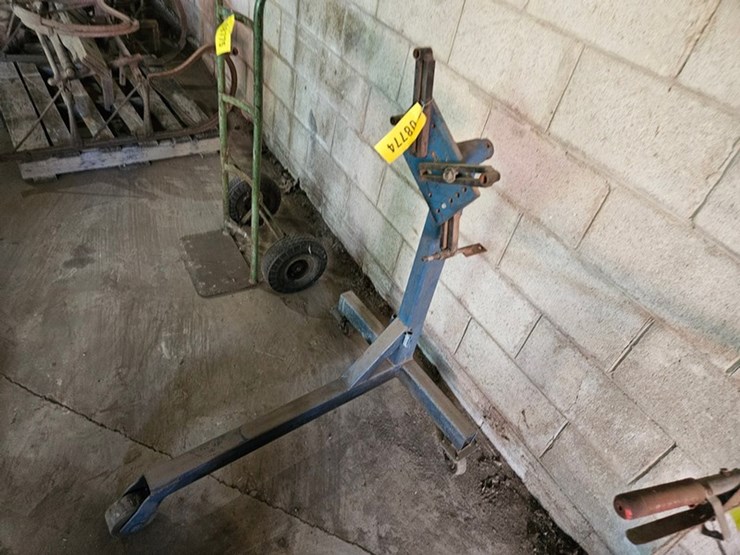 #8774-•-engine-stand-image-2