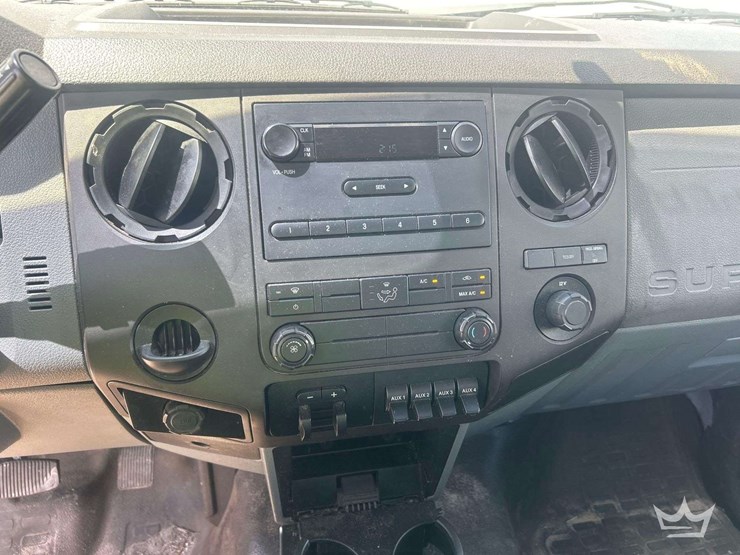 2015-ford-f350-image-15