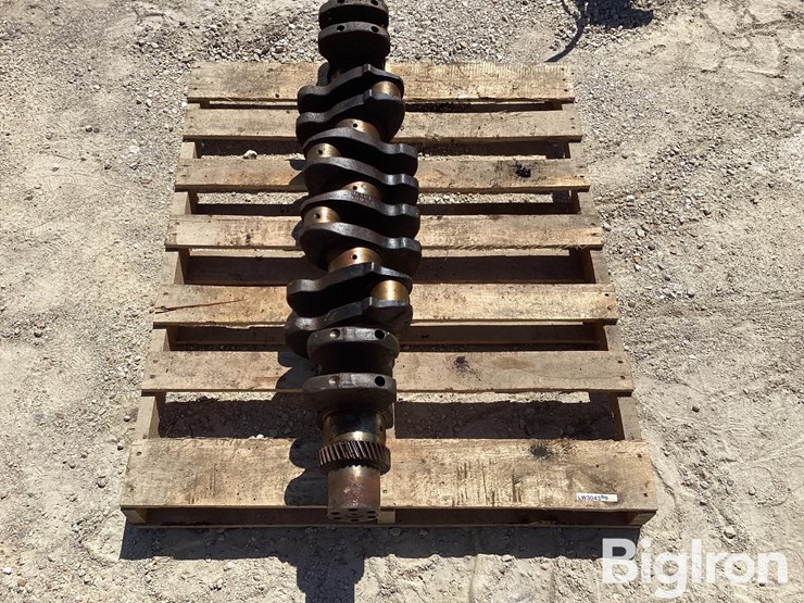 cummins-square-nose-crank-shaft-image-2