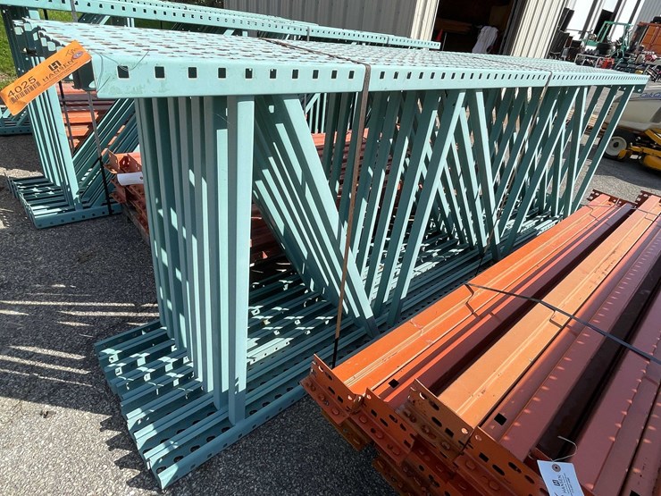 #4025-•-teardrop-pallet-racking-(shed)-image-4