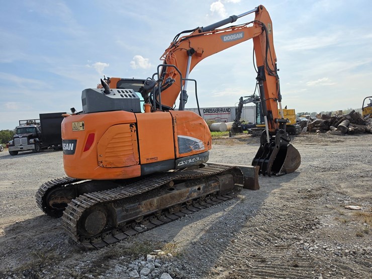 doosan-dx140-lcr-image-16
