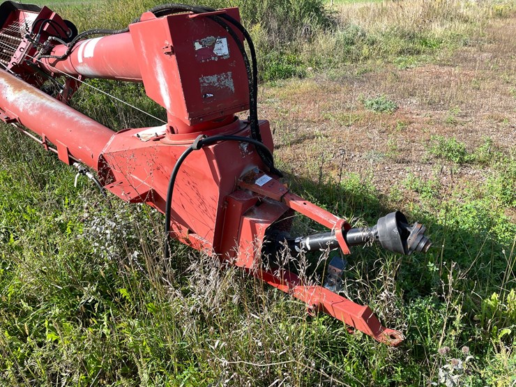 buhler-farm-king-1060-image-10