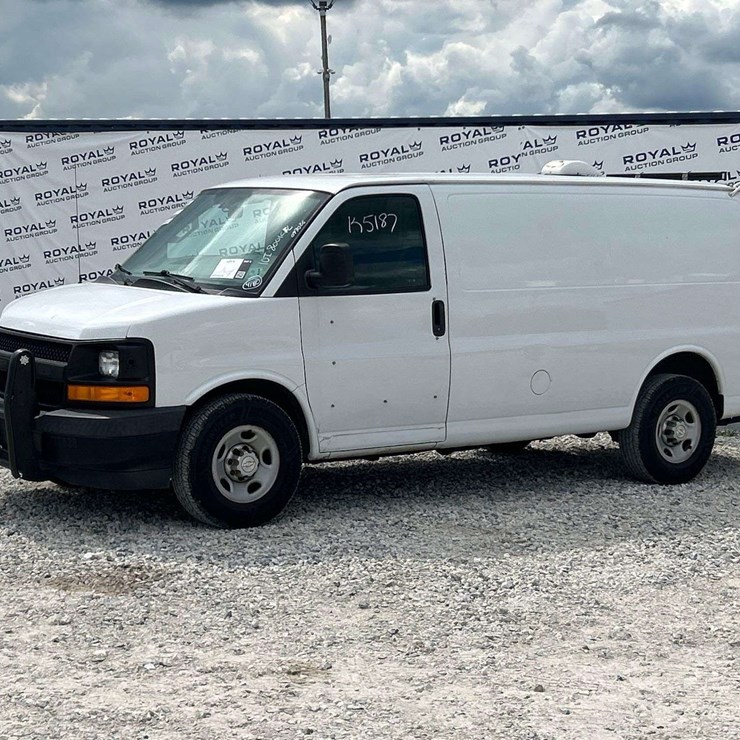 2019 CARGO EXPRESS