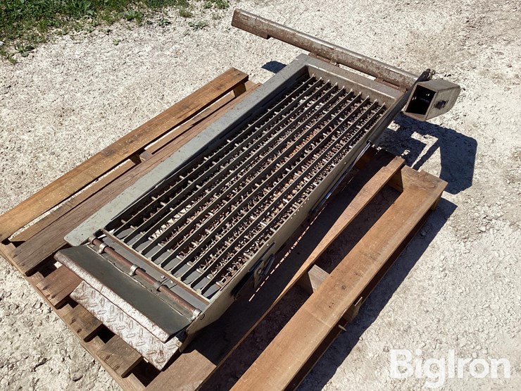 wheelchair-lift-image-12