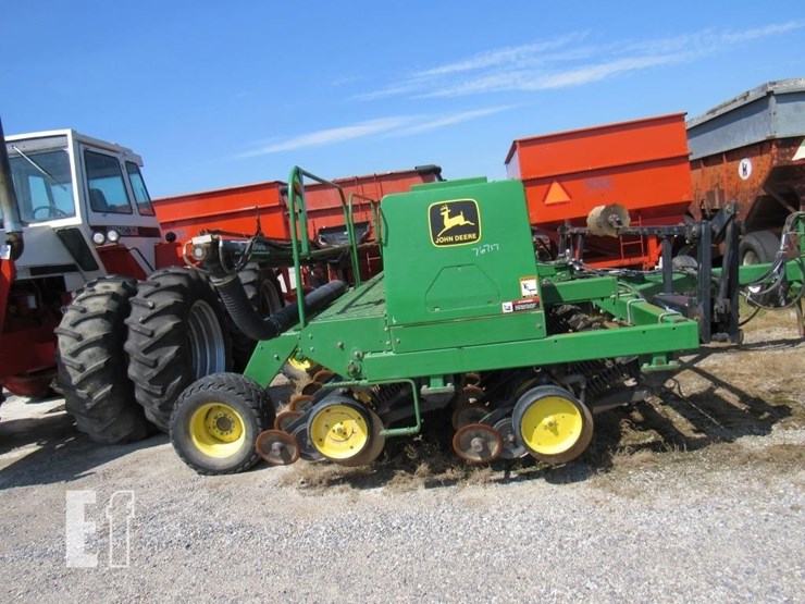 1996-john-deere-750-image-21