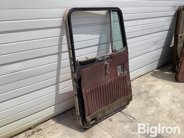 1984-kenworth-driver-side-bottom-latch-handle-door-image-7