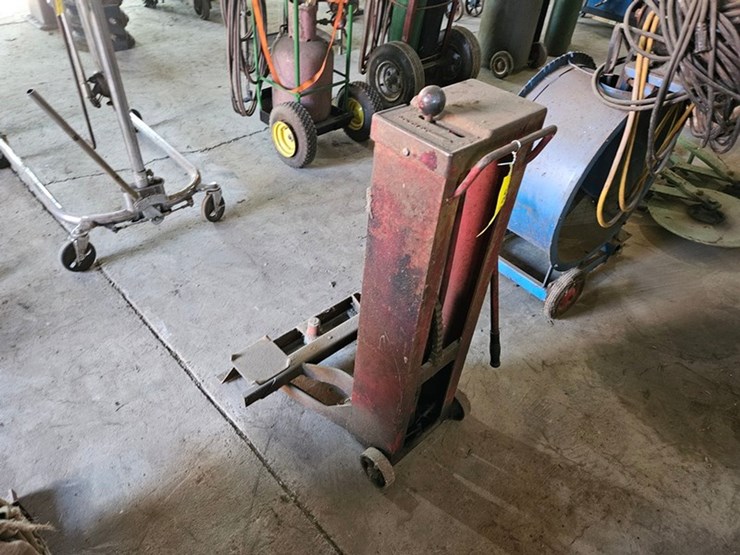 #8770-•-manual-crank-shop-jack-image-3