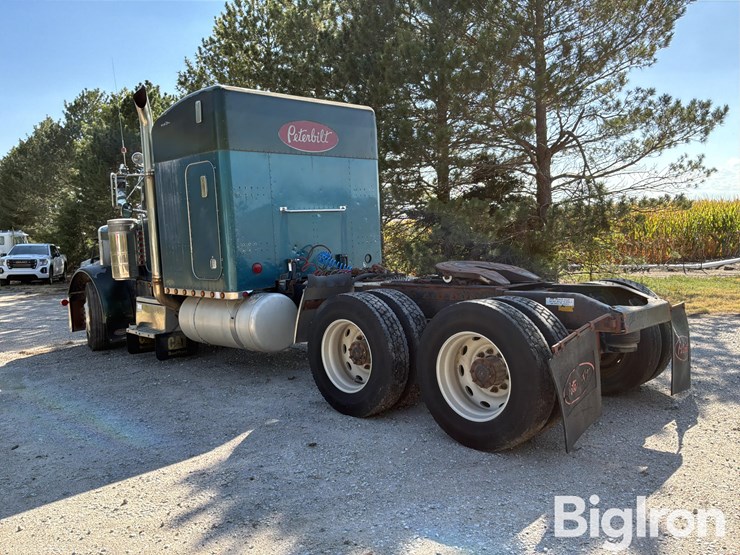 1995-peterbilt-379-image-7