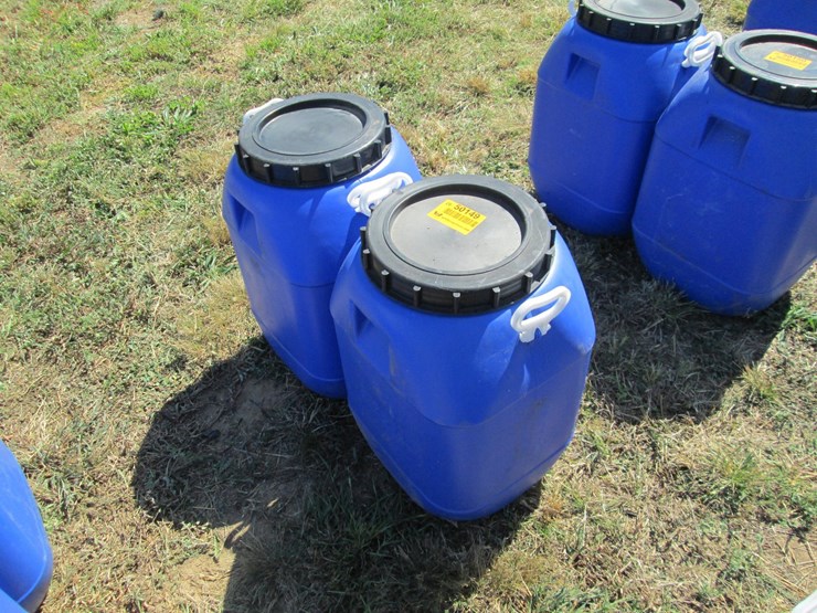 #50149-•-lot-of-(2)-jugs-w/lids-inv#50149-image-1