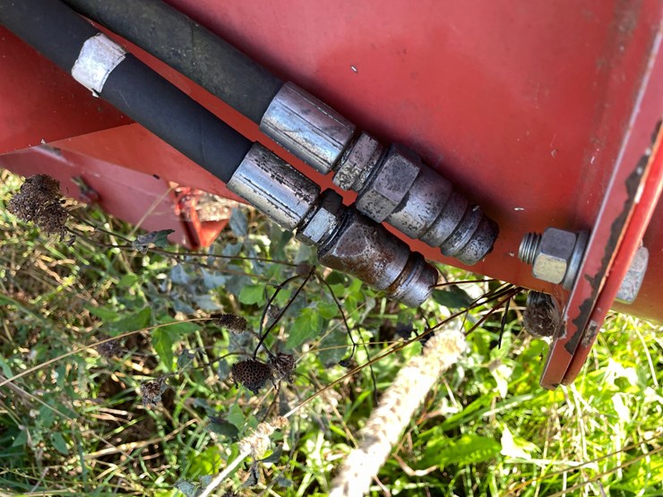 buhler-farm-king-1060-image-20