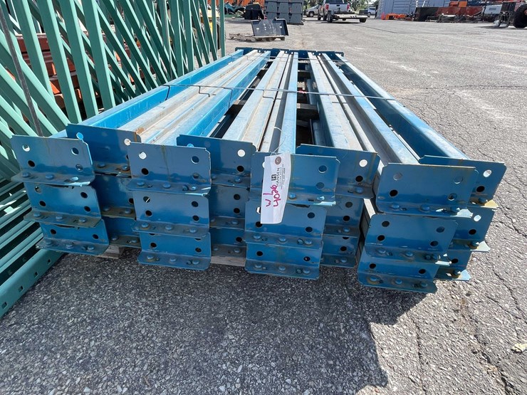 #4026-•-teardrop-pallet-racking-(shed)-image-2