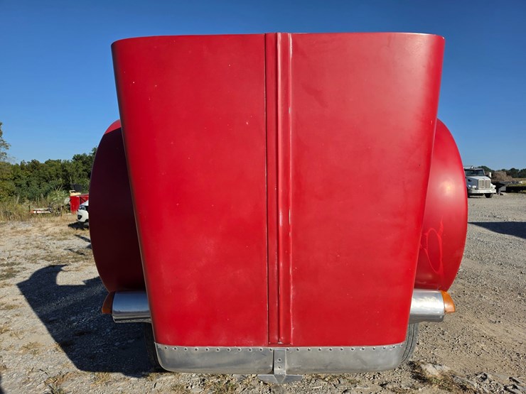 2006-peterbilt-378-image-39