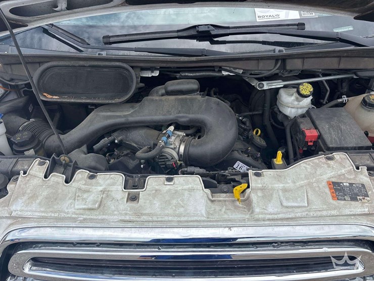 2019-ford-transit-image-6