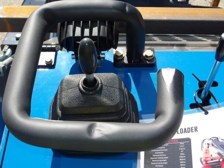 2026-zjz-zjz-380-skid-steer-loader-image-15