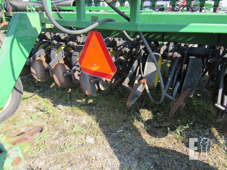 1993-john-deere-750-image-4